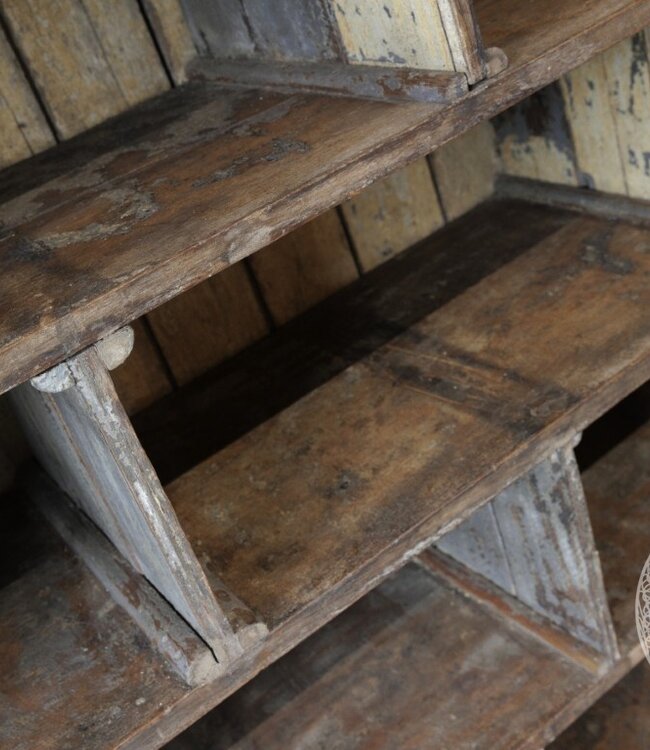 Be-Uniq Oude Vakkenkast | India | H149 x B182 x D45 cm