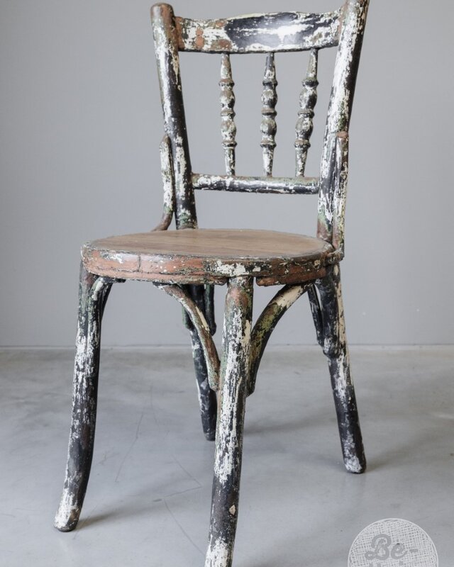 Be-Uniq Antieke Bistro Stoel | India | Nr 6 | H87 x B43 x D46 cm