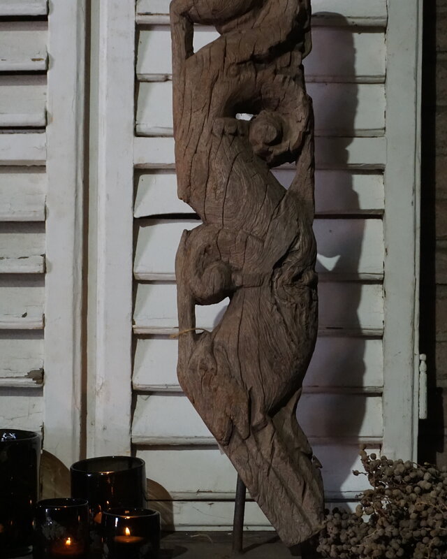Rene Houtman Houten Beeld | H78 x B18 x D18 cm