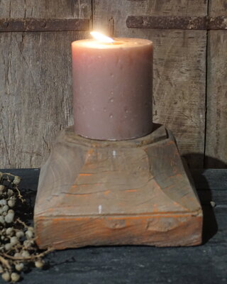 Rene Houtman Oud Houten Poer | Nr 1 | H12 x B20 x D20 cm