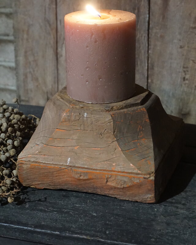 Rene Houtman Oud Houten Poer | Nr 1 | H12 x B20 x D20 cm