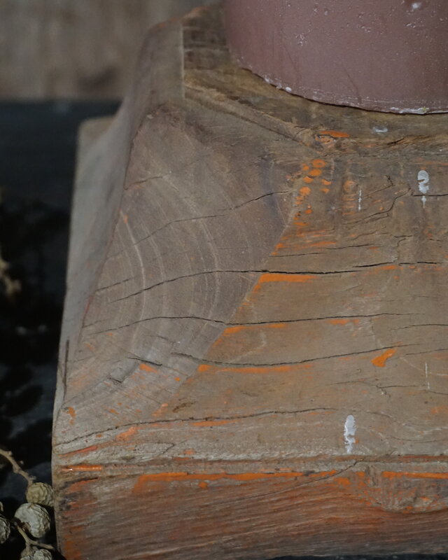 Rene Houtman Oud Houten Poer | Nr 1 | H12 x B20 x D20 cm
