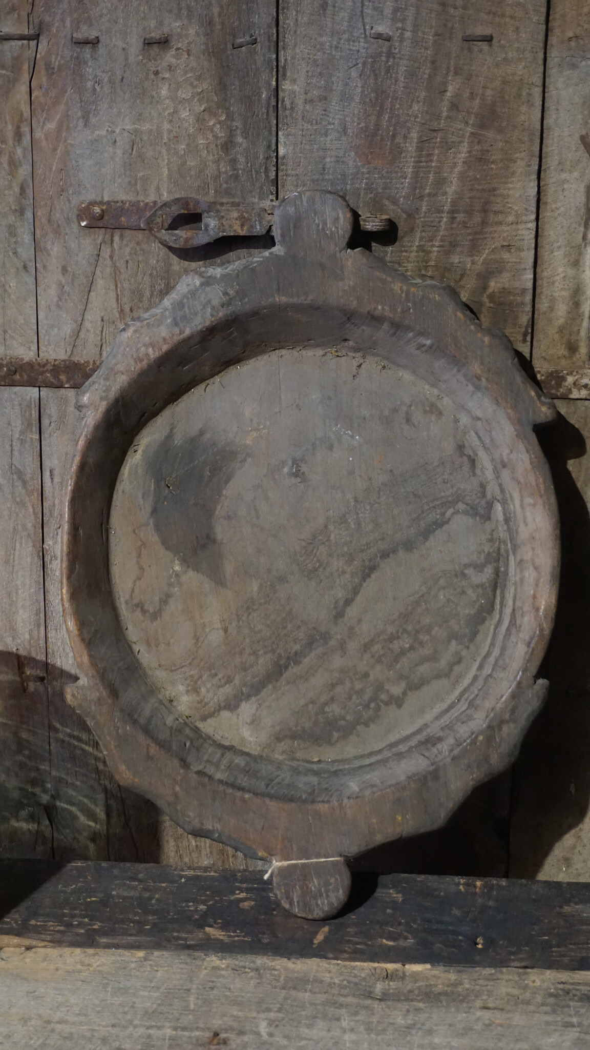 Aura Peeperkorn Unieke Houten Chapati Schaal | H6 x D55 cm