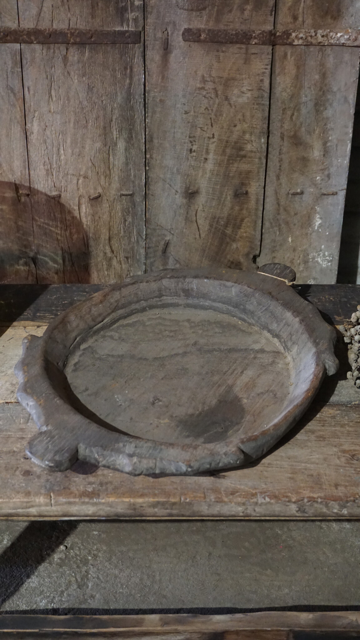 Aura Peeperkorn Unieke Houten Chapati Schaal | H6 x D55 cm