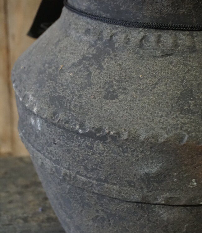 Rene Houtman Verweerde Pot | Geribbeld | H25 x D25 cm