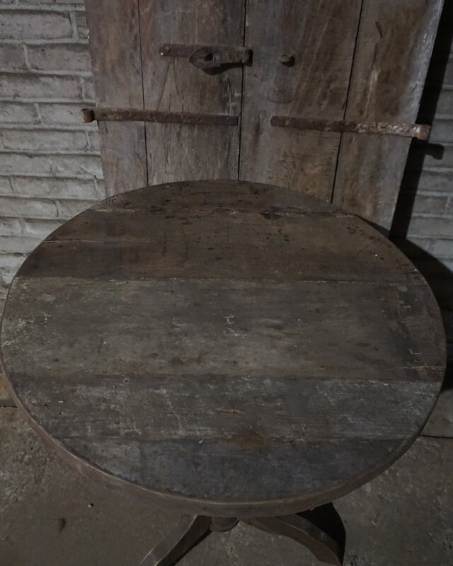 Rene Houtman Landelijke Vintage Wijntafel | H71 x D60 cm