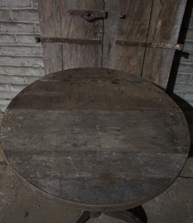 Rene Houtman Landelijke Vintage Wijntafel | H71 x D60 cm