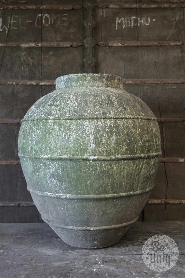 Be-Uniq Verweerde Oude Kruik | Indonesië | H80xD70 cm