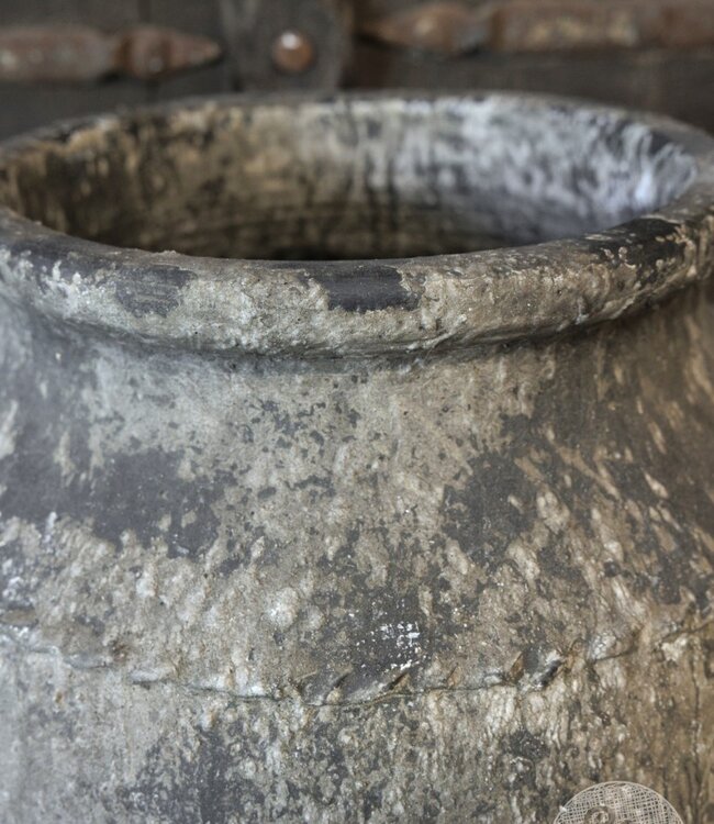 Be-Uniq Verweerde Oude Kruik | Indonesië | H61 x B50 x D45 cm