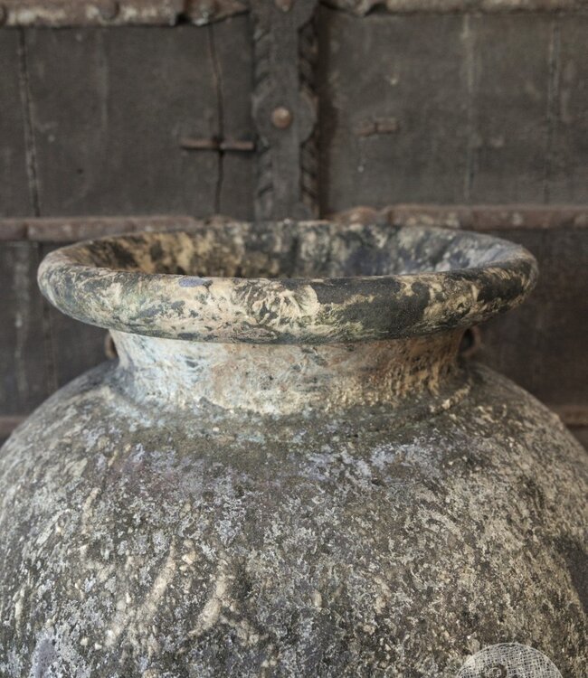 Be-Uniq Verweerde Oude Kruik | Indonesië | H64 x D50 cm