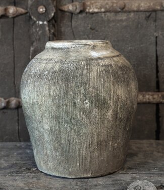Be-Uniq Verweerde Oude Kruik | Indonesië | H29 x D26 cm