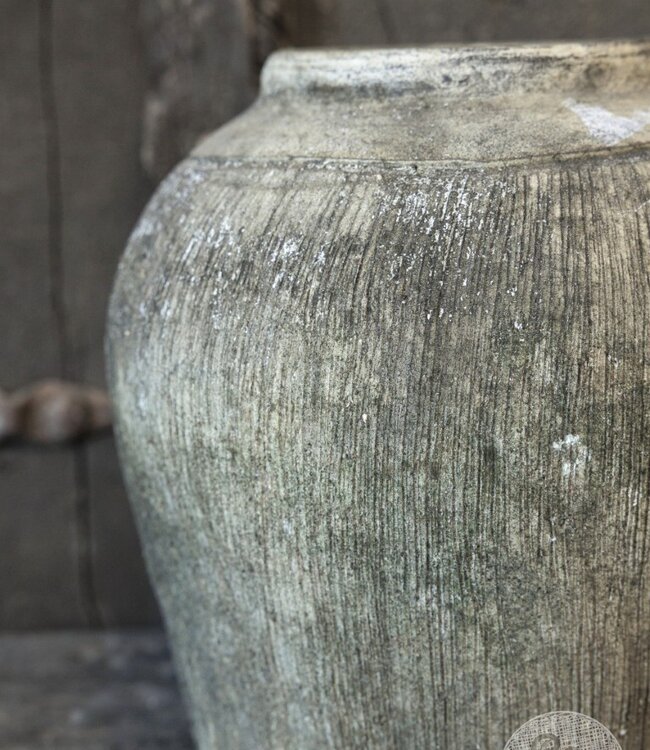Be-Uniq Verweerde Oude Kruik | Indonesië | H29 x D26 cm