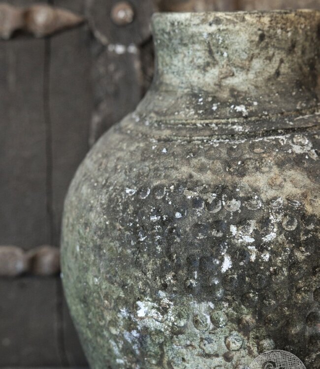 Be-Uniq Verweerde Oude Kruik | Indonesië | H35 x D27 cm