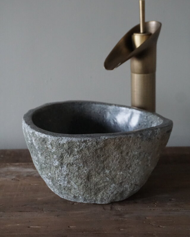 Rene Houtman Kleine Stenen Waskom + Spoelgat | H13 x B25 x D21 cm