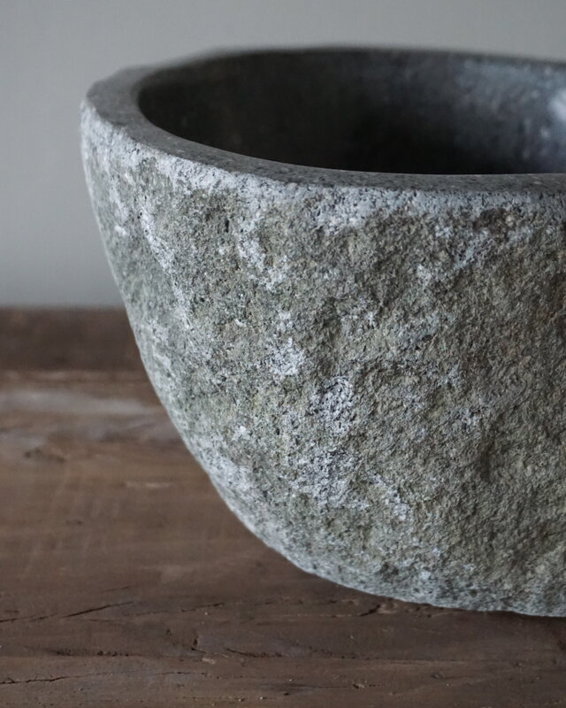 Rene Houtman Kleine Stenen Waskom + Spoelgat | H13 x B25 x D21 cm