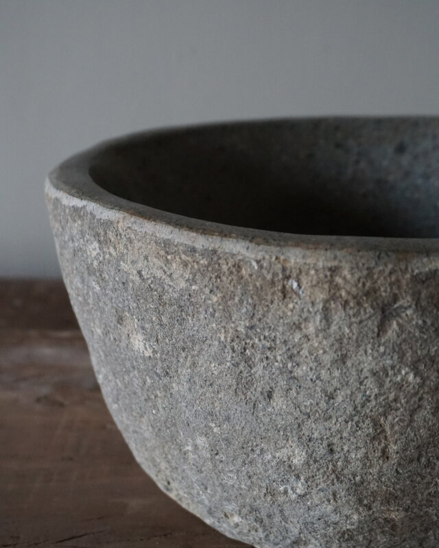 Rene Houtman Kleine Stenen Waskom + Spoelgat | H13 x B24 x D21 cm