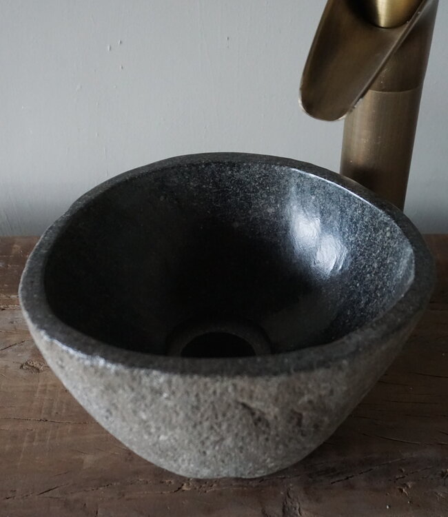 Rene Houtman Kleine Stenen Waskom + Spoelgat | H13 x B23 x D20 cm