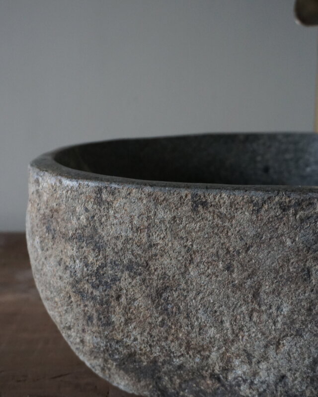 Rene Houtman Kleine Stenen Waskom + Spoelgat | H13 x B26 x D19 cm