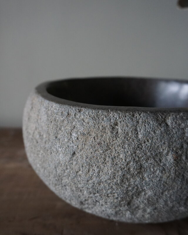 Rene Houtman Kleine Stenen Waskom + Spoelgat | H13 x B23 x D21 cm