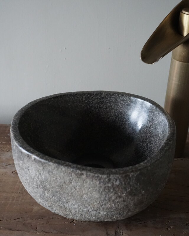 Rene Houtman Kleine Stenen Waskom + Spoelgat | H13 x B22 x D20 cm