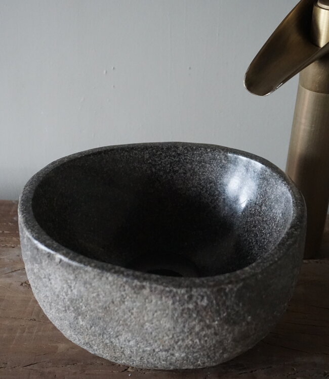 Rene Houtman Kleine Stenen Waskom + Spoelgat | H13 x B22 x D20 cm