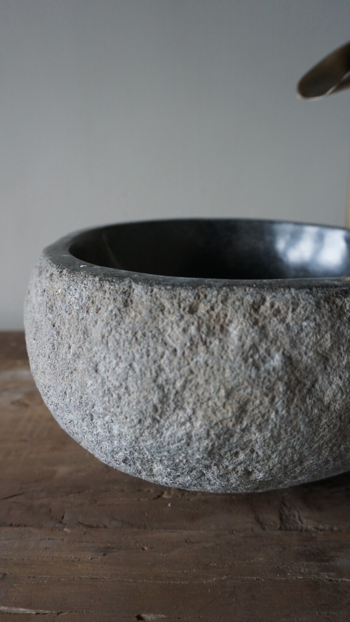 Rene Houtman Kleine Stenen Waskom + Spoelgat | H14 x B24 x D24 cm