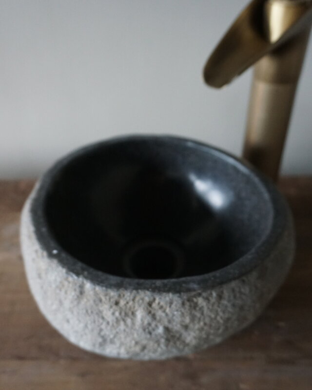 Rene Houtman Kleine Stenen Waskom + Spoelgat | H14 x B24 x D24 cm