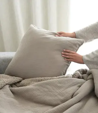 LEEFF Kussen Phileine | Katoen | Taupe | H50 x B50 cm LEEFF Kussen Phileine | Katoen | Taupe | H50 x B50 cm