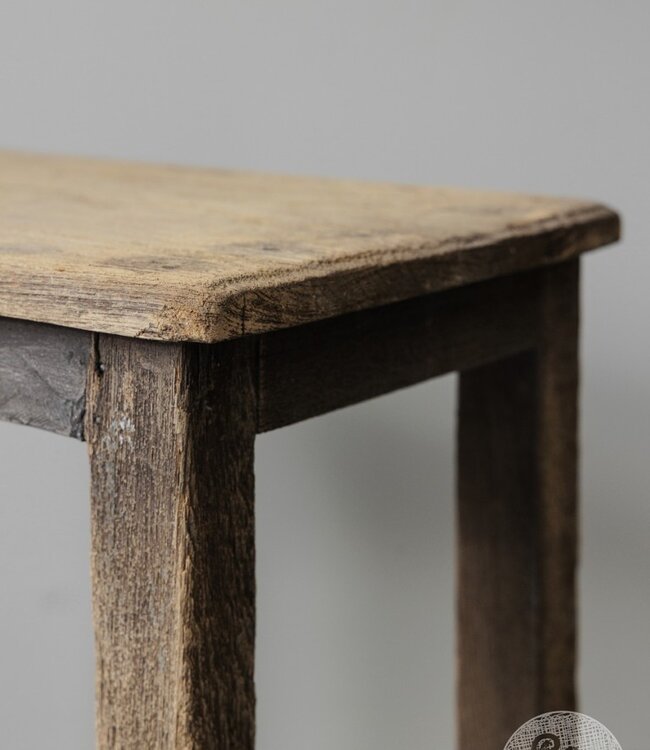 Be-Uniq Oude Bijzettafel | Rustiek Verweerd | H45xB43xD29 cm