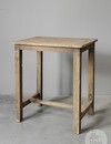 Be-Uniq Oude Bijzettafel | Rustiek Verweerd | H54xB45xD34 cm
