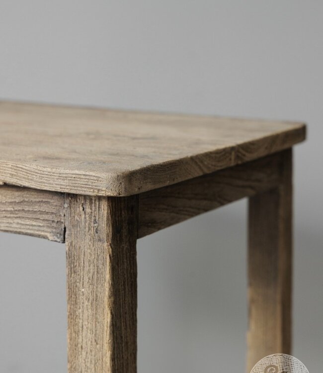 Be-Uniq Oude Bijzettafel | Rustiek Verweerd | H56xB46xD34 cm