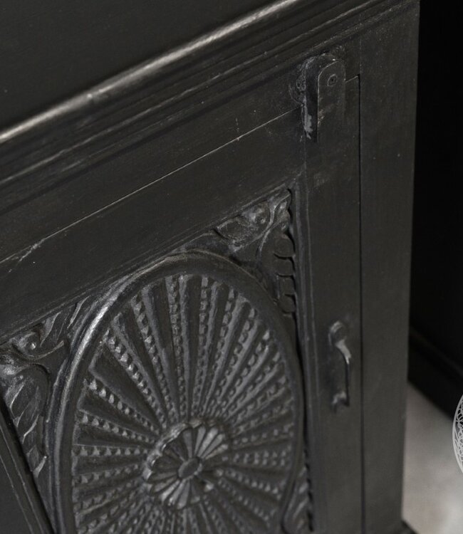 Be-Uniq Set Van 2 Nachtkastjes | India | H85xB56xD38 cm