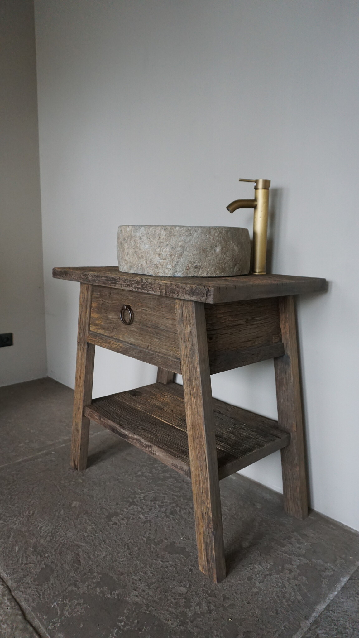 Rene Houtman Toiletmeubel Noud Small | Oud Eikenhouten Wagonplanken