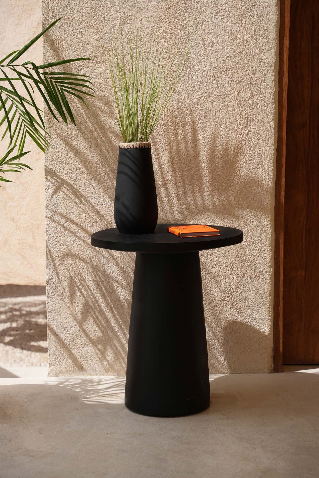 Bazar Bizar De Timber Conic Bijzettafel - Zwart - 50