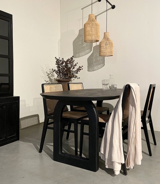 Raw Materials Amsterdam Bullnose Eettafel Zwart Mix Onderstel 180/200/240 Cm