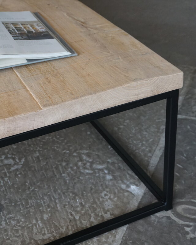 Rene Houtman Salontafel Eikenhout | Ijzeren Onderstel | Kies Maat
