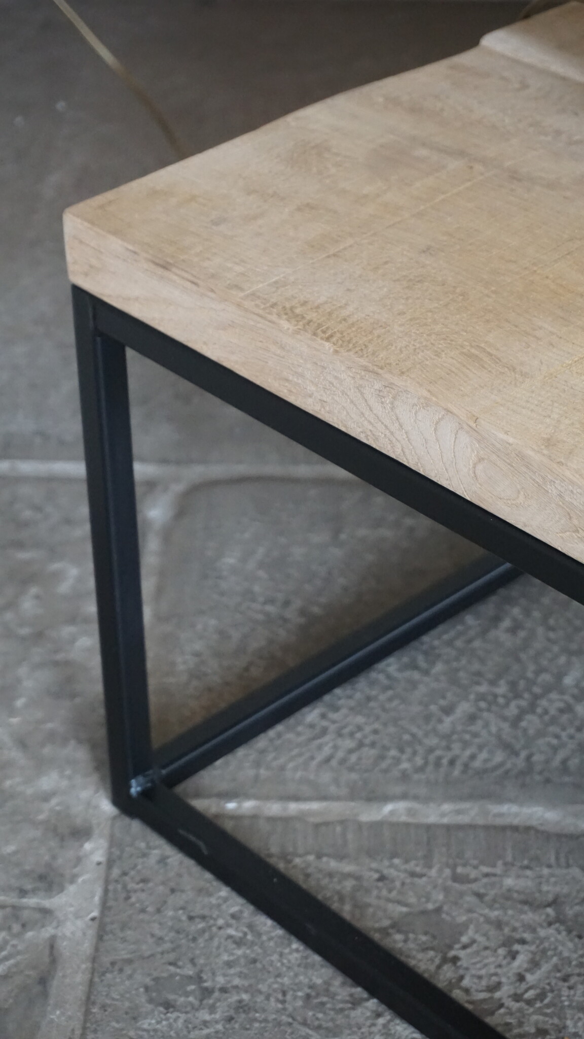 Rene Houtman Salontafel Eikenhout | Ijzeren Onderstel | Kies Maat