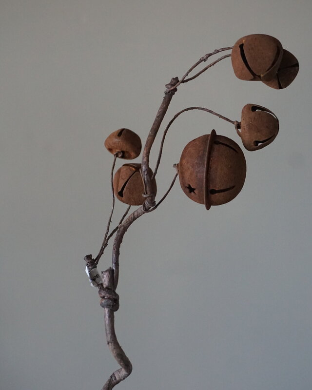 Rene Houtman Decoratieve Rustieke Kersttak Met Bellen | L30 cm