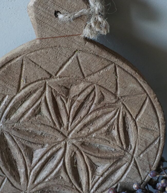 Rene Houtman Mandela Onderzetter Hout | H3xB19xL25 cm