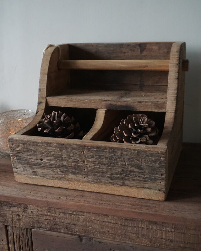 Rene Houtman Keukenrolhouder Greet | Truckwood | H26 x B30 x D30 cm