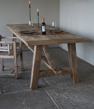 Rene Houtman Oud Eikenhouten Tafel | L300 x B100 x D80 cm