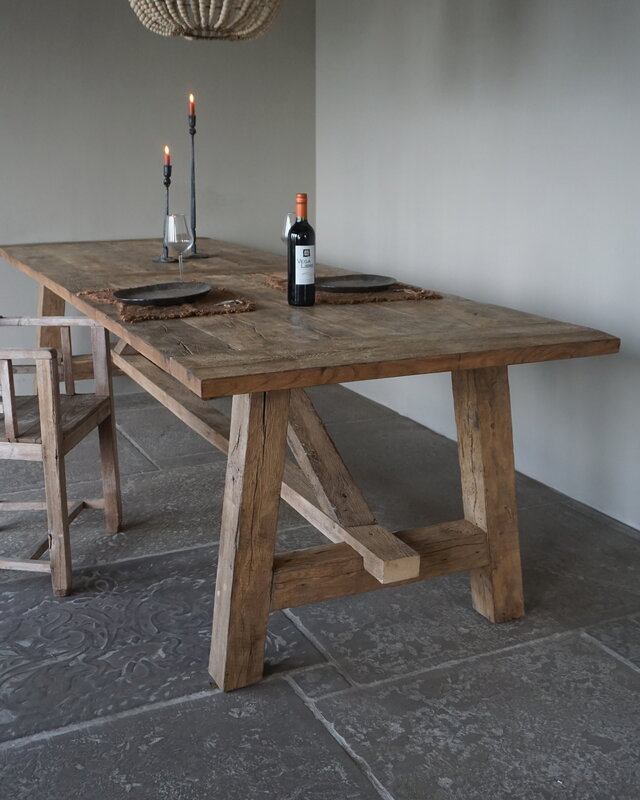 Rene Houtman Oud Eikenhouten Tafel | L300 x B100 x H79 cm