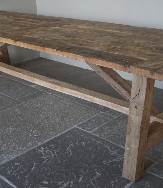 Rene Houtman Oud Eikenhouten Tafel | L300 x B100 x H79 cm