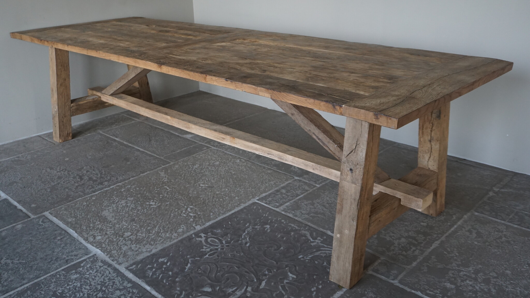 Rene Houtman Oud Eikenhouten Tafel | L300 x B100 x H79 cm