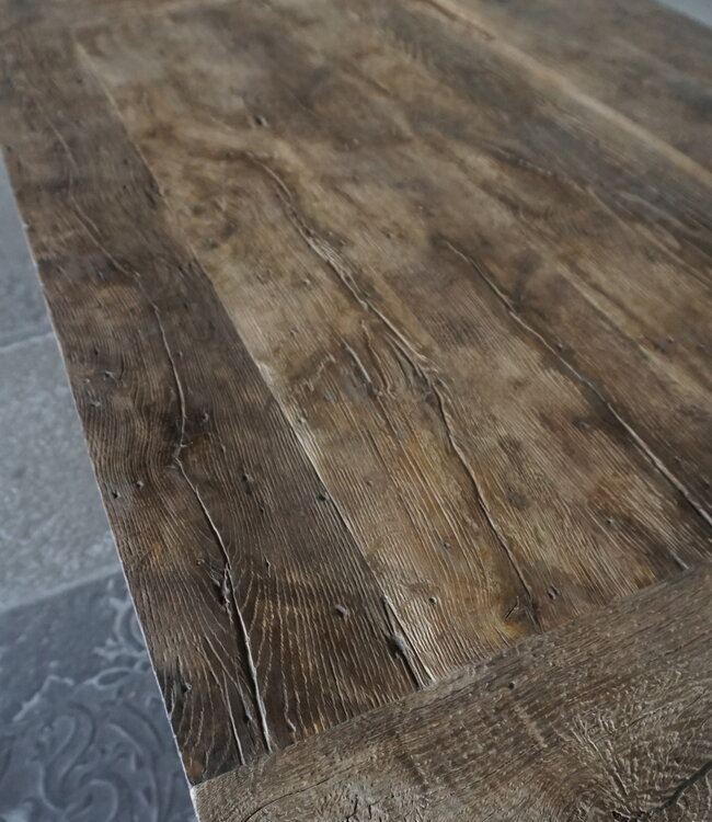 Rene Houtman Oud Eikenhouten Tafel | L300 x B100 x H79 cm