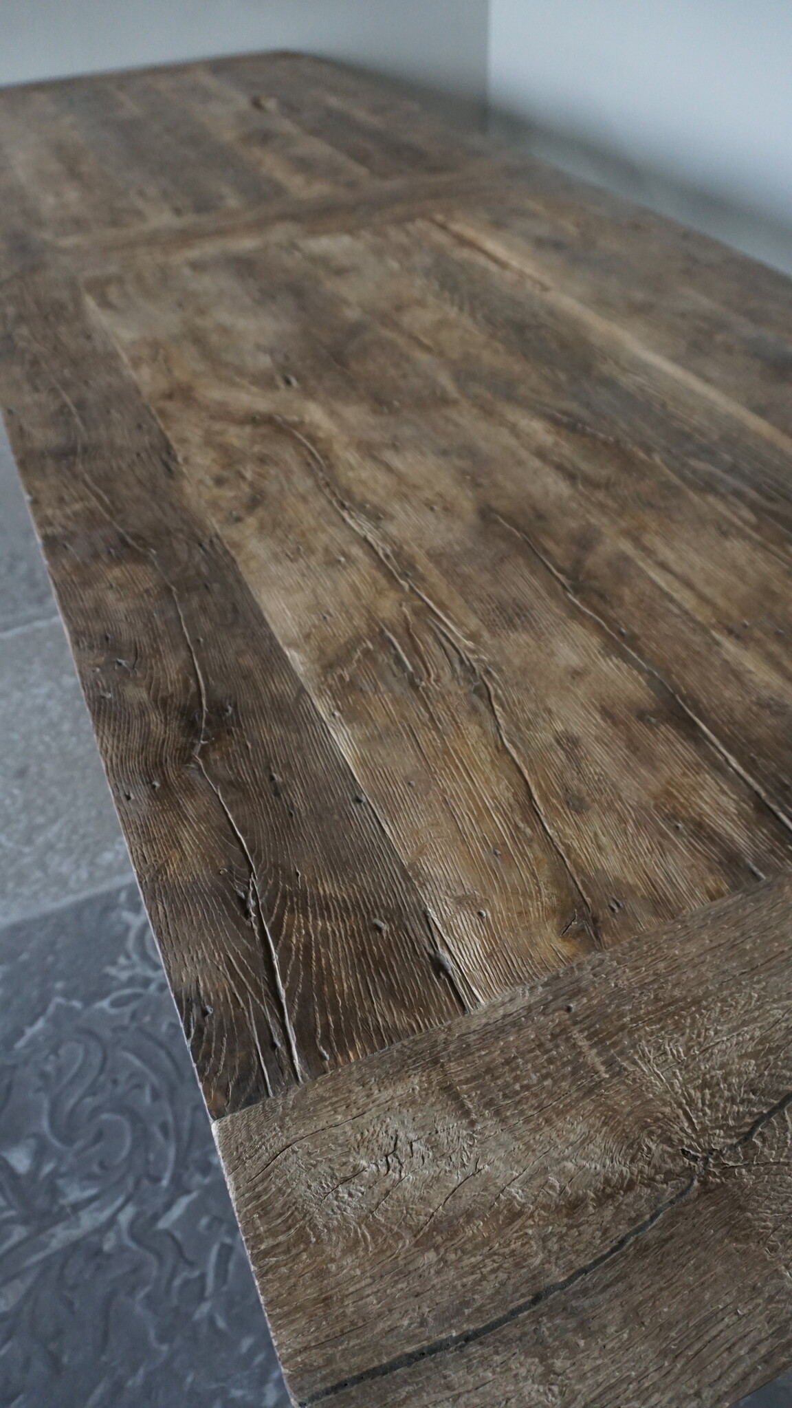 Rene Houtman Oud Eikenhouten Tafel | L300 x B100 x H79 cm