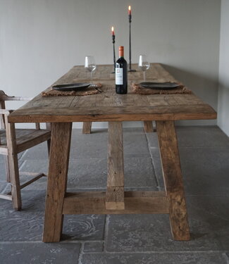 Rene Houtman Oud Eikenhouten Tafel | H80xL300xB100 cm