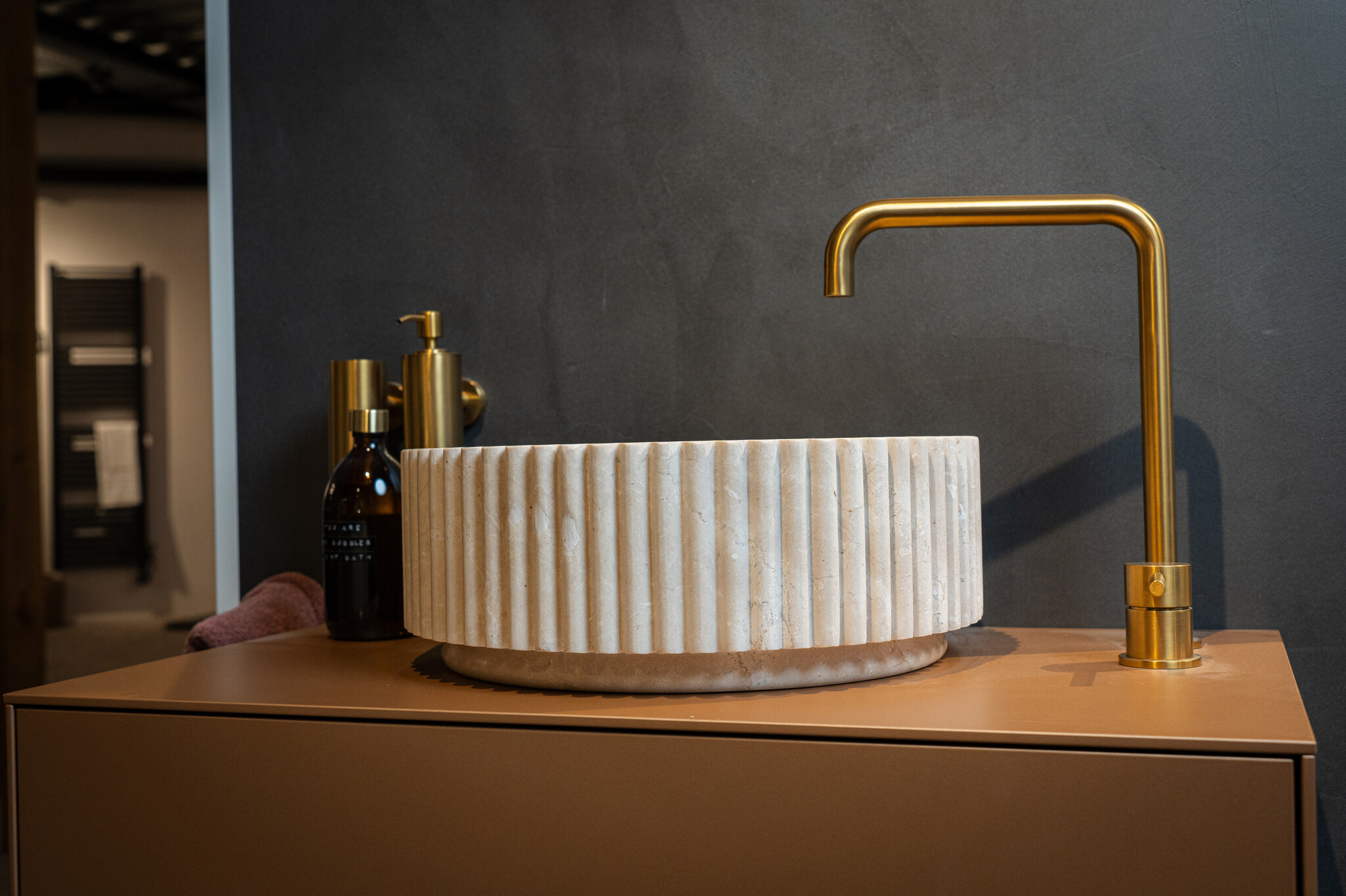 Loutro Bathroomware Waskom Irini | Marmer | Ø40 x H15 cm