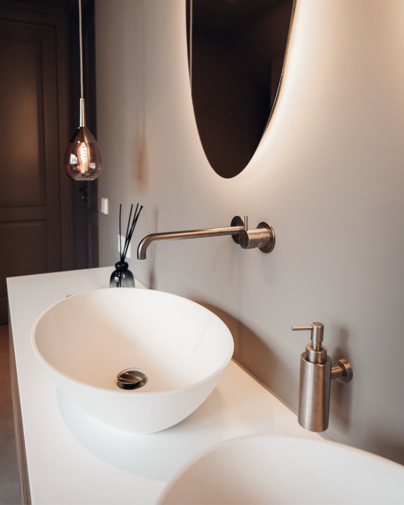 Loutro Bathroomware Waskom Adela | H13,5xB57xD40,5 | 2 Kleuren