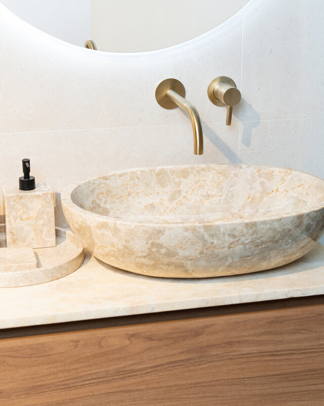 Loutro Bathroomware Badkamerset Met Zeeppompje | Marmer | 3 Kleuren